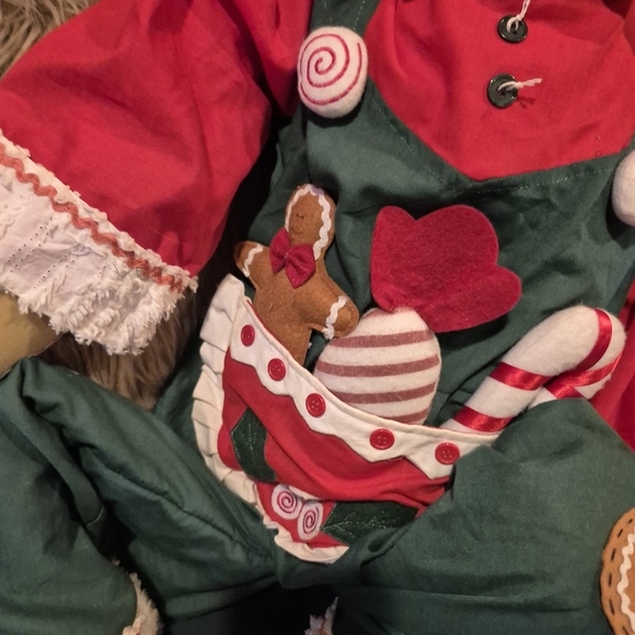 Rare Vintage 4 Feet Tall Gingerbread Man with Red and Green Outfit - Picture 4 of 7